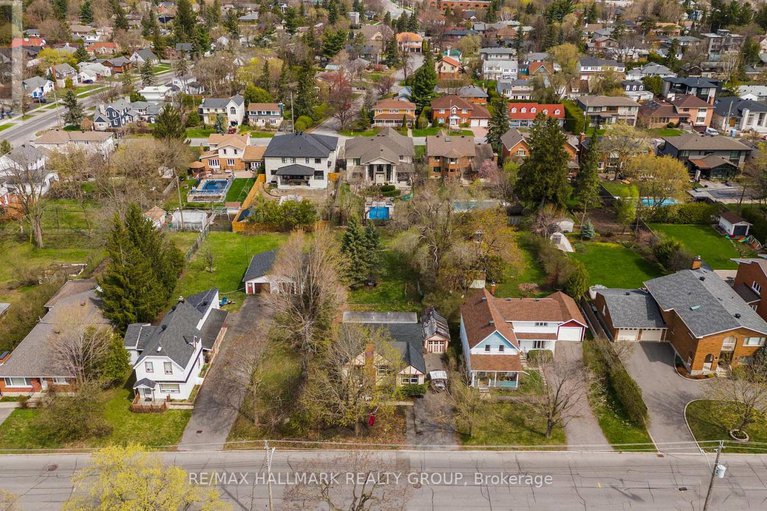 28286992/279285-pleasant-park-road/alta-vistafaircrest-heights/ottawa/ontario/K1H5M7_5