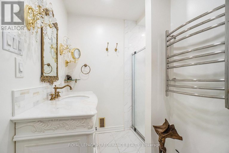 28747368/14-riverbrook-road/arlington-woods/ottawa/ontario/K2H7W6_28