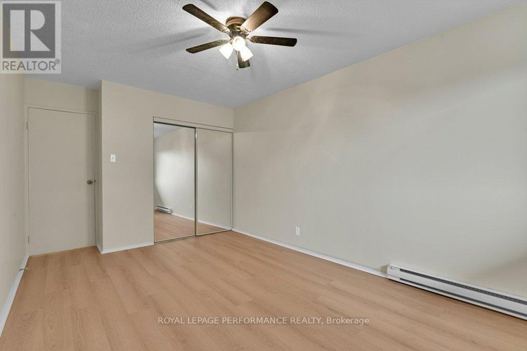 29620052/205-158-mcarthur-avenue/vanier/ottawa/ontario/K1L8E7_27