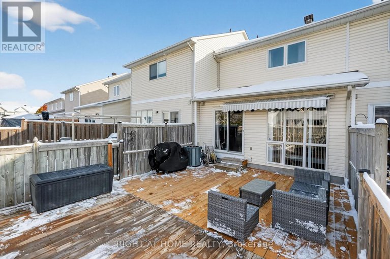 29164744/812-nesting-way/fallingbrookgardenway-south/ottawa/ontario/K4A3X2_31