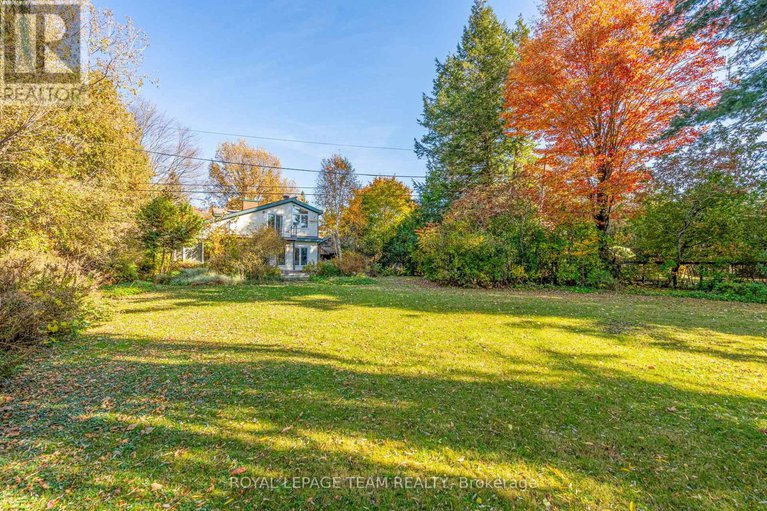 29111605/2322-summerside-drive/manotick-east-to-manotick-station/ottawa/ontario/K4M1B4_31