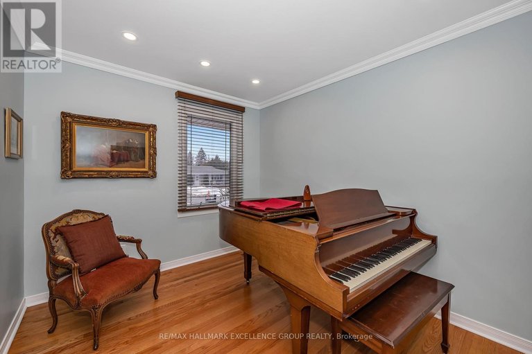 29559771/2691-colman-street/riverside-park/ottawa/ontario/K1V8J7_13