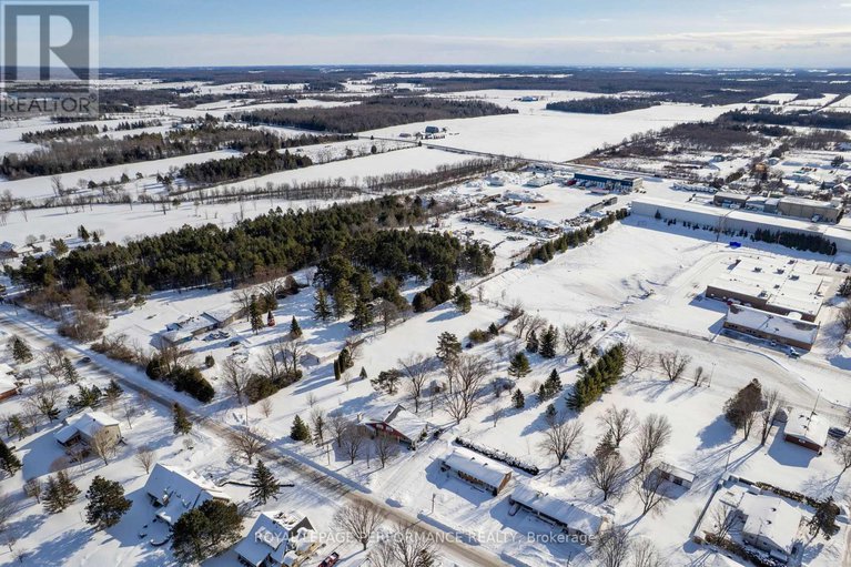 29291947/164-mccormick-road/alexandria/north-glengarry/ontario/K0C1A0_36