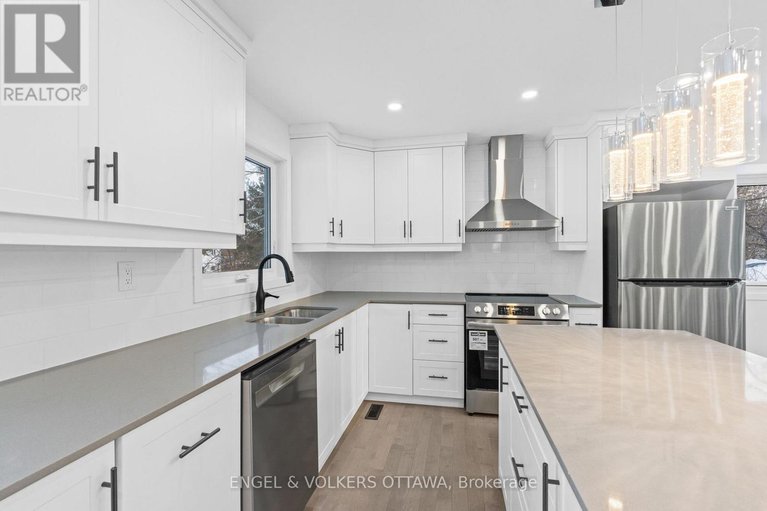 28332418/1375-trebla-way/greely/ottawa/ontario/K4P1E4_13
