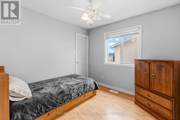 29678242/207-stiver-street/village-of-russell/russell/ontario/K4R1G9_30