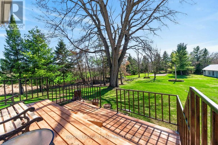 29678409/2377-ramsay-con-7b-avenue-s/mississippi-mills-ramsay-twp/mississippi-mills/ontario/K0A1A0_35