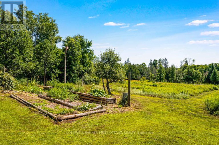 28592347/512-old-perth-road/mississippi-mills-ramsay-twp/mississippi-mills/ontario/K7C0C5_35