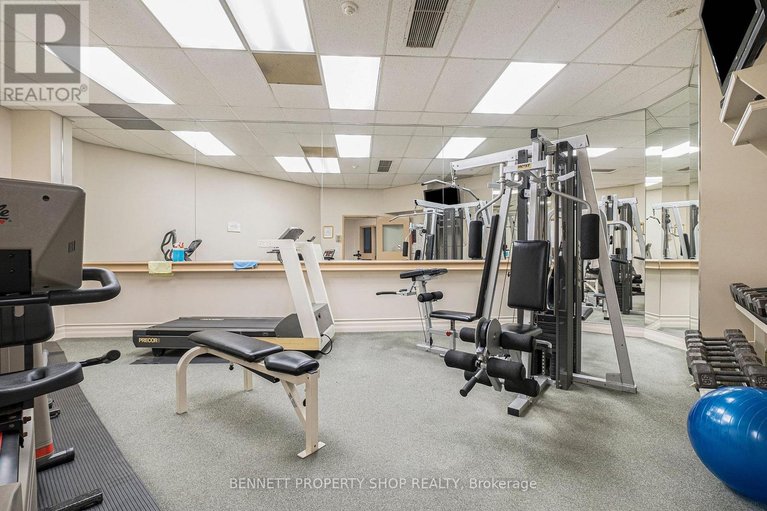 29677262/305-3099-carling-avenue/bayshore/ottawa/ontario/K2H5A6_18