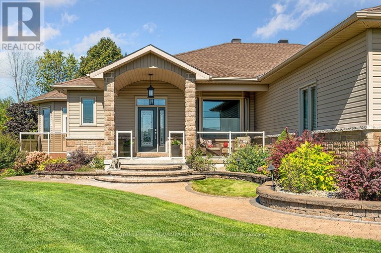 29453624/263-georgina-street/drummond-n-elmsley-drummond-twp/drummondnorth-elmsley/ontario/K7H3C9_1