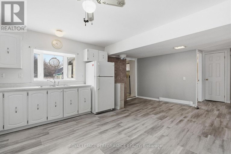 29440181/428-edwards-street/town-of-rockland/clarence-rockland/ontario/K4K1L6_6