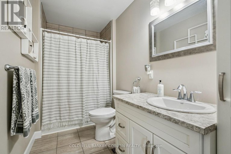 28414088/3-rachelle-crescent/north-grenville-twp-kemptville-south/north-grenville/ontario/K0G1T0_24