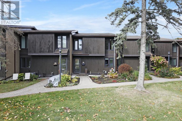 29039547/695-richmond-road/woodroffe/ottawa/ontario/K2A0G6_1