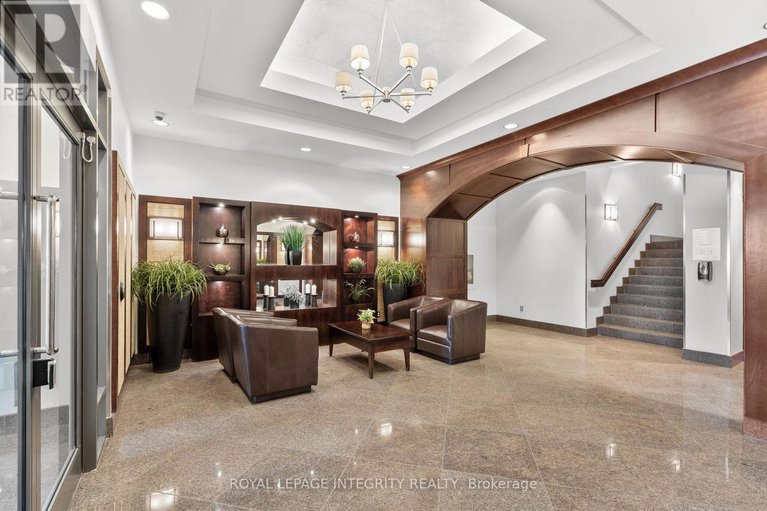 29160296/309-200-besserer-street-n/sandy-hill/ottawa/ontario/K1N0A7_4