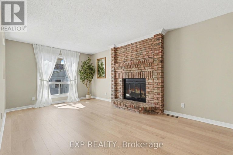 29671648/865-acadian-gardens/convent-glen/ottawa/ontario/K1C2V7_21