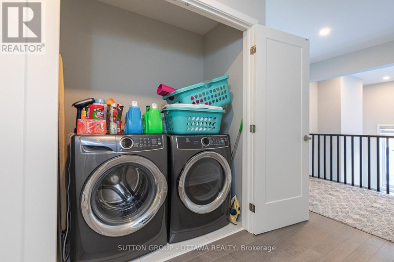 29090103/214-big-dipper-street/riverside-southgloucester-glen/ottawa/ontario/K4M0K5_41