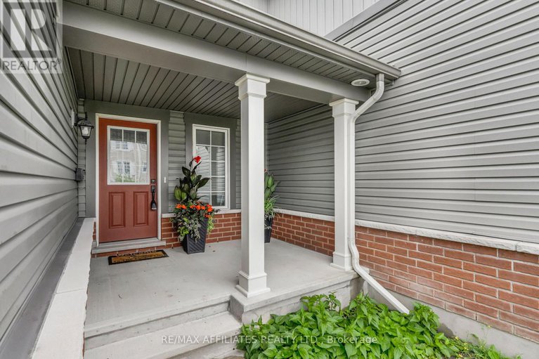 28578072/514-broadleaf-street/avalon-west/ottawa/ontario/K4A1A4_23