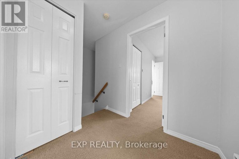 29596534/4-bobcat-way/stittsville-south/ottawa/ontario/K2S1P3_20