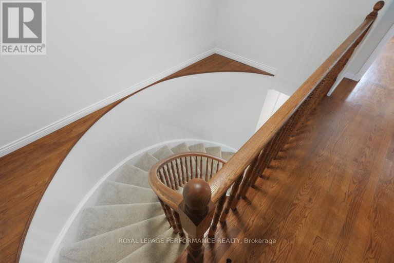 29096024/41-saddle-crescent/hunt-club-park/ottawa/ontario/K1G5L4_32