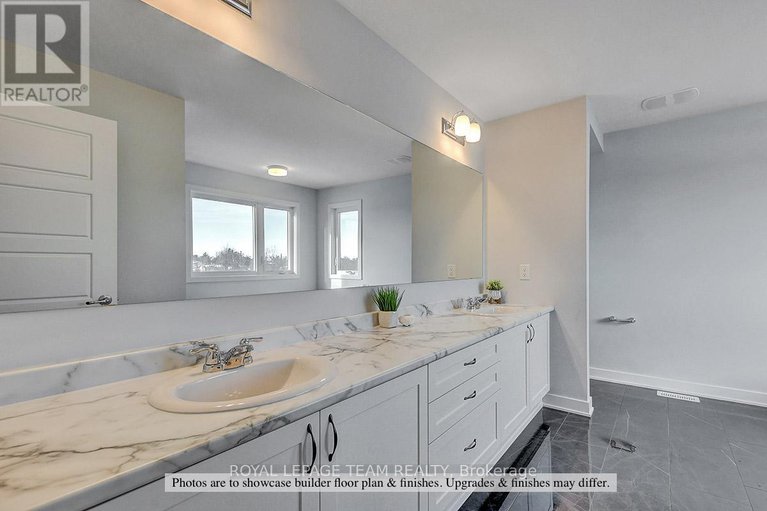 28670330/219-parsnip-mews/goulbourn-twp-from-franktown-rdsouth-to-rideau/ottawa/ontario/K0A2Z0_22