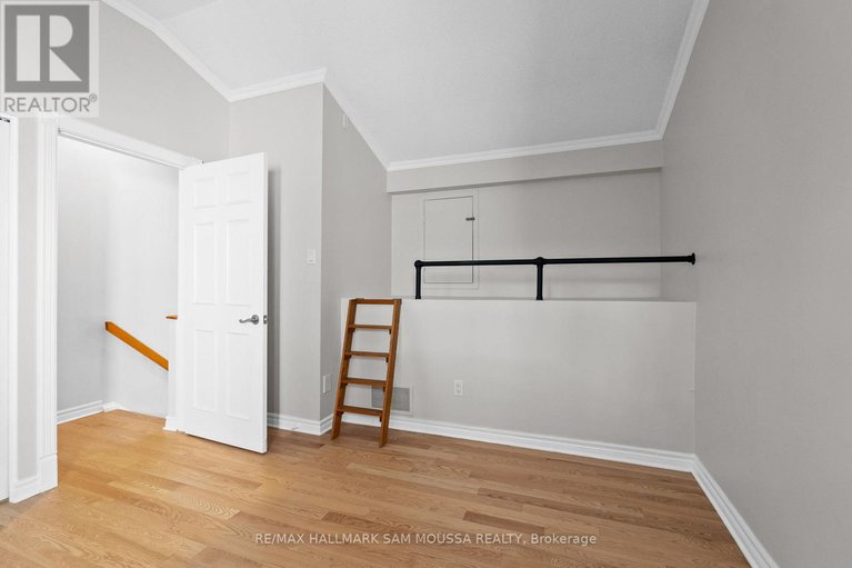 28887713/4-60-greenfield-avenue/ottawa-east/ottawa/ontario/K1S0X7_27