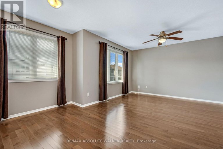 29164113/321-upcountry-drive/stittsville-south/ottawa/ontario/K2S2H6_31