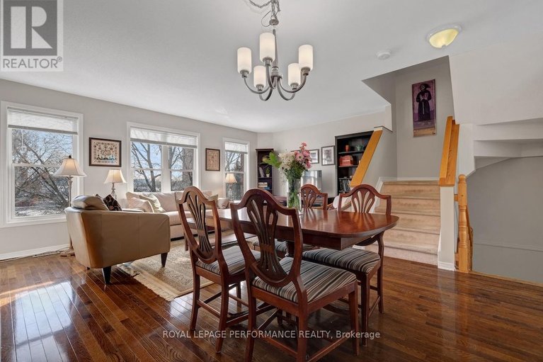 29550912/175-arcola-private/overbrookcastle-heights/ottawa/ontario/K1K4W9_12