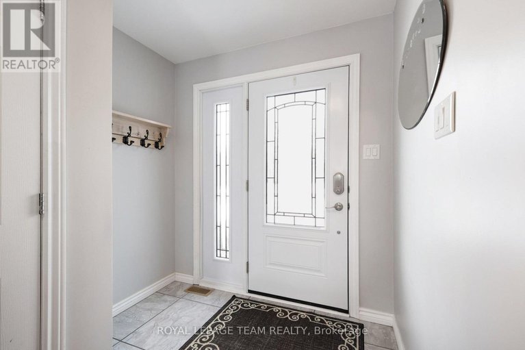 29445577/30-colonel-drive/north-grenville-twp-kemptville-south/north-grenville/ontario/K0G1J0_16