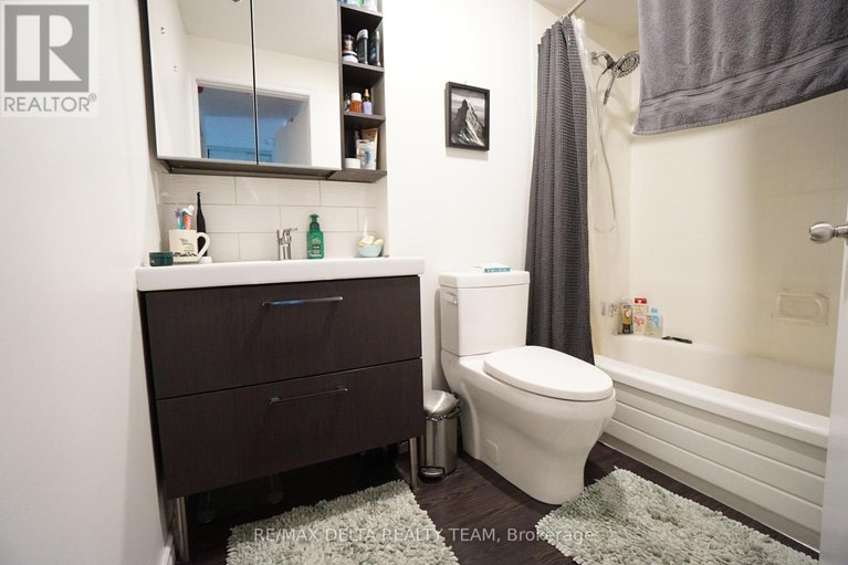 28842367/412-6376-bilberry-drive/orleans-wood/ottawa/ontario/K1C4P6_7