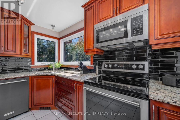 28341940/1901-montereau-avenue/chapel-hill/ottawa/ontario/K1C5W9_9