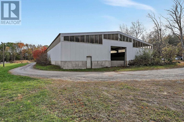 29030969/791-rock-road/north-grenville-twp-kemptville-south/north-grenville/ontario/K0G1S0_29