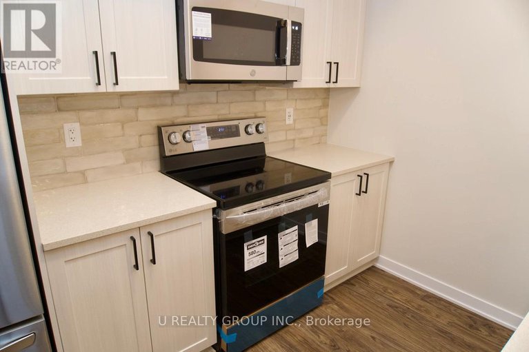 29123490/640-corporal-private/blossom-parkkemp-parkfindlay-creek/ottawa/ontario/K1X0M7_8