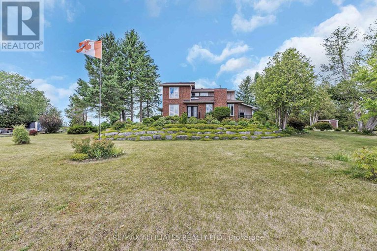 28655117/101-carterfarm-crescent/huntley-ward-south-west/ottawa/ontario/K0A1L0_2
