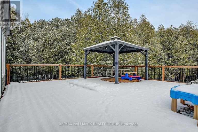 29496825/131-delaney-drive/huntley-ward-south-west/ottawa/ontario/K0A1L0_35