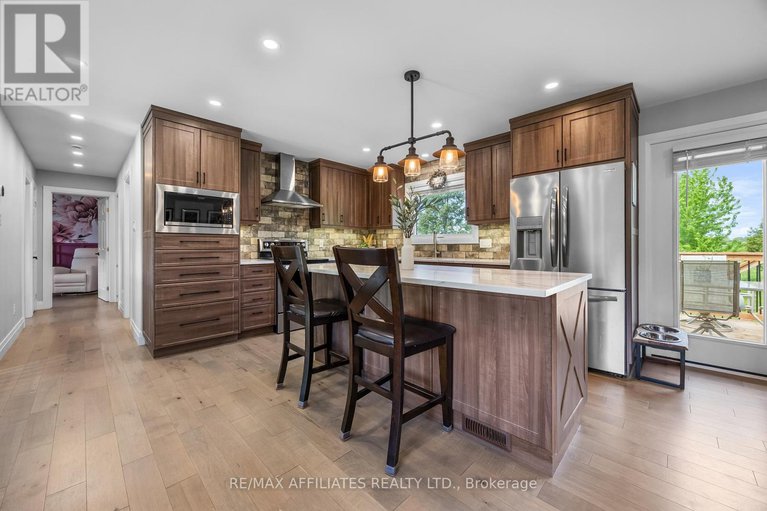 28606738/1478-drummond-6b-concession/drummond-n-elmsley-drummond-twp/drummondnorth-elmsley/ontario/K7H3C8_17