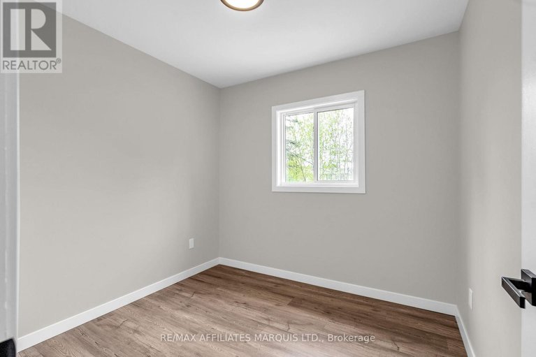 28328340/18222-patrick-street/south-glengarry-charlottenburgh-twp/south-glengarry/ontario/K0C2J0_26
