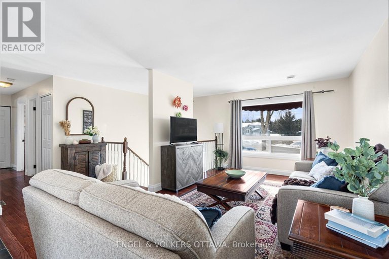 29561777/2437-henri-menard-court/clarencerockland-twp/clarence-rockland/ontario/K0A2A0_14