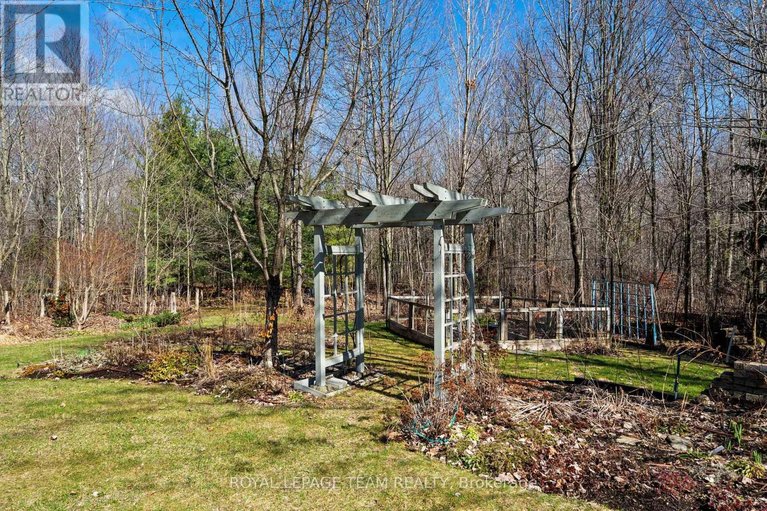 29655095/6461-waddion-drive/greely/ottawa/ontario/K4P1E7_45