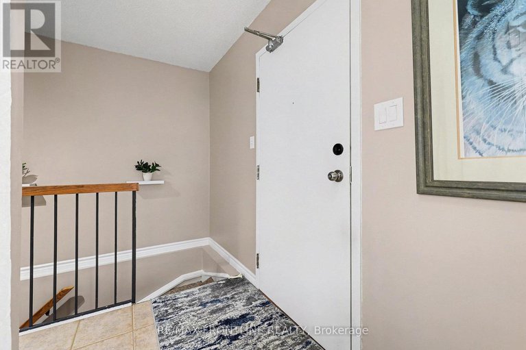 29234001/108-24-townline-road/carleton-place/carleton-place/ontario/K7C4B6_16