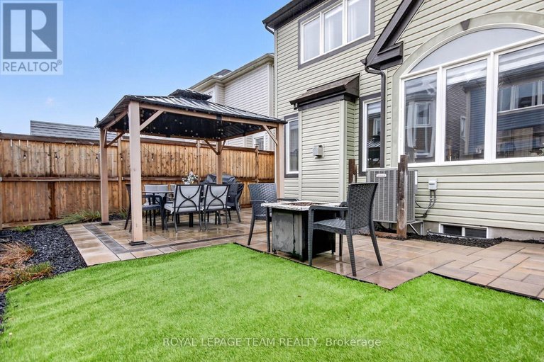 29592416/522-brigatine-avenue/stittsville-north/ottawa/ontario/K2S0P6_42