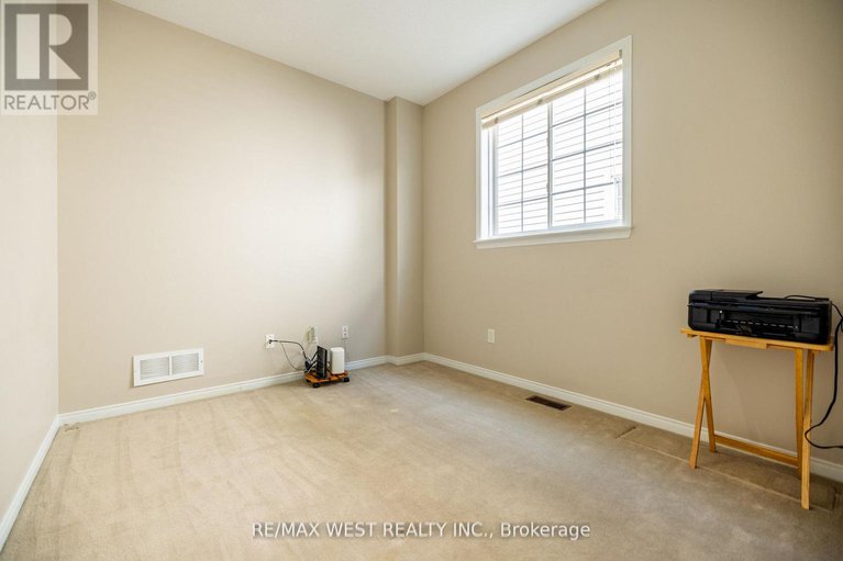 29006854/214-castlegarth-crescent/stonebridge/ottawa/ontario/K2J5N6_7
