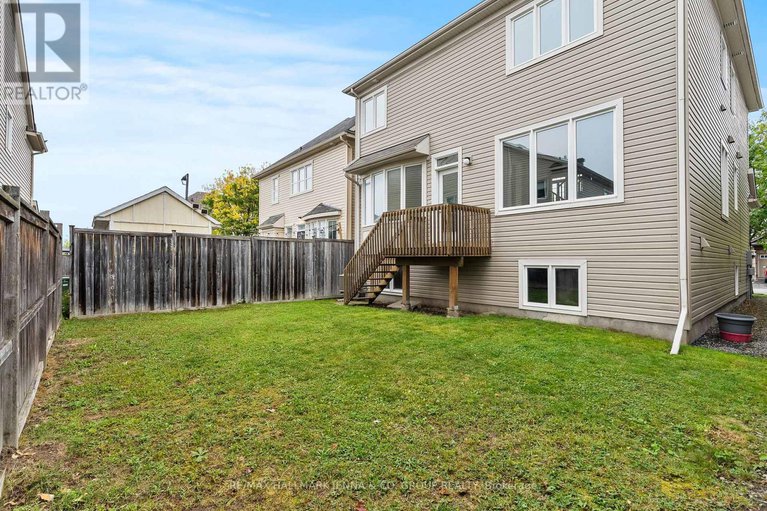 28987845/326-gallantry-way/stittsville-north/ottawa/ontario/K2S0P8_36