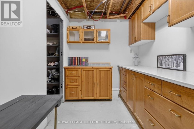 29472041/161-longshire-circle/longfields/ottawa/ontario/K2J4L2_44