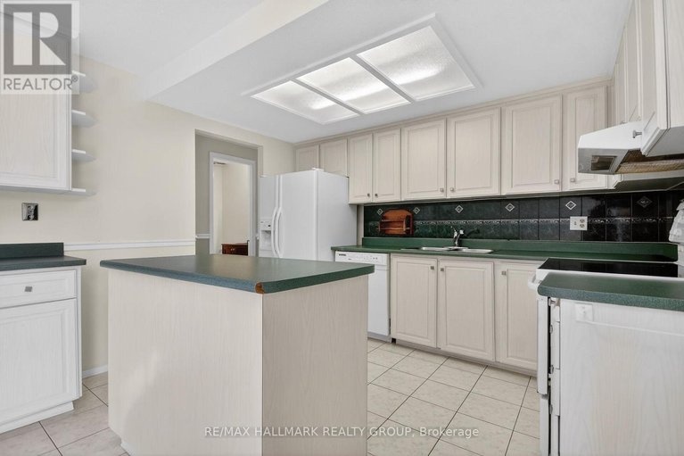 29629043/14-jalna-court/pheasant-run/ottawa/ontario/K2J1M6_20