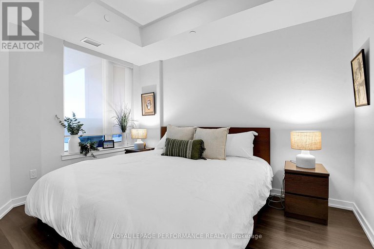 28993305/301-570-de-mazenod-avenue/ottawa-east/ottawa/ontario/K1S5X2_13