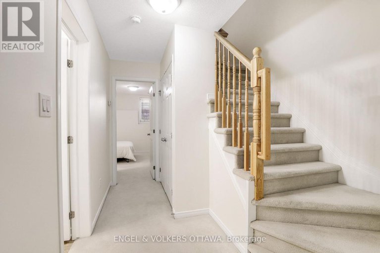 29420431/270-espin-heights/stonebridge/ottawa/ontario/K2J0Y8_17