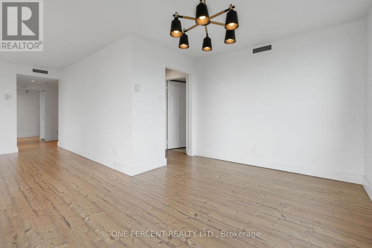 28456038/610-215-parkdale-avenue/mechanicsville/ottawa/ontario/K1Y4T8_18