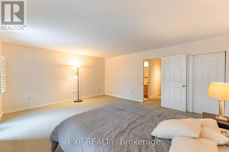 29423091/2-111-echo-drive/ottawa-east/ottawa/ontario/K1S5K8_24