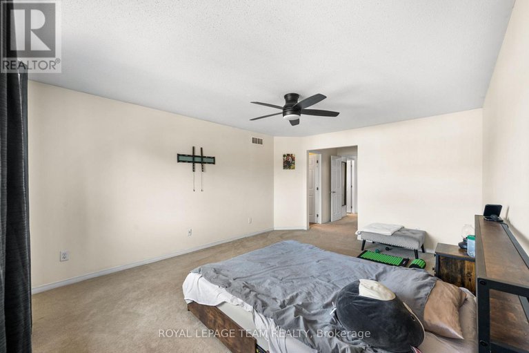 28869607/30-goldthorpe-private/stonebridge/ottawa/ontario/K2J5L7_30