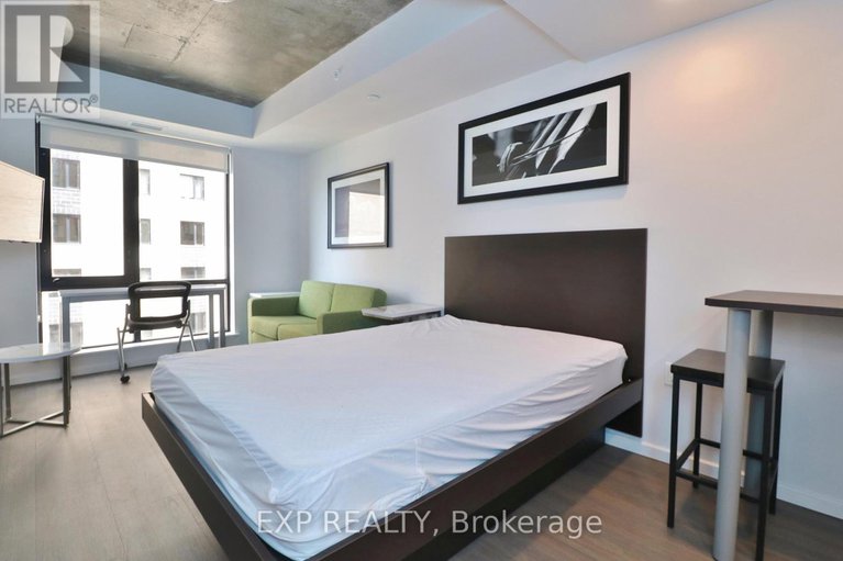 28905397/2308-105-champagne-avenue-s/west-centre-town/ottawa/ontario/K1S4P3_7