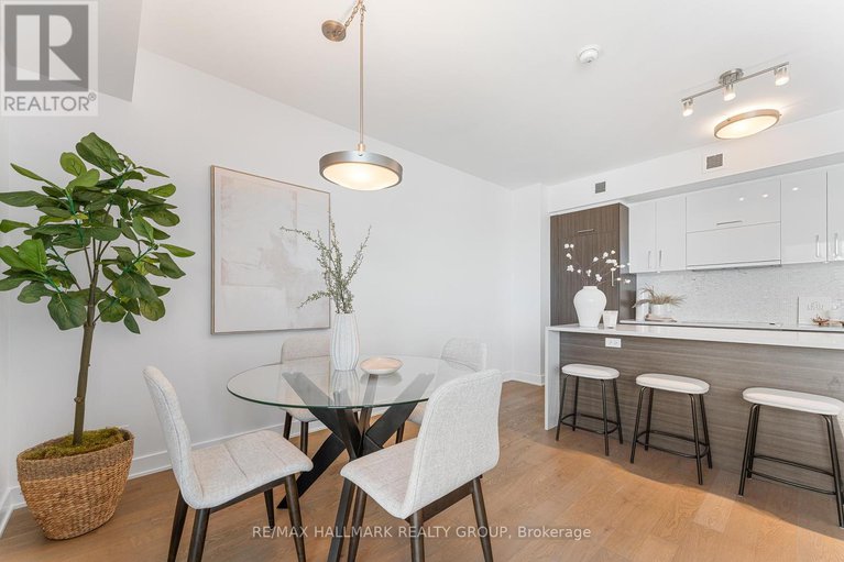 28912449/1807-428-sparks-street/ottawa-centre/ottawa/ontario/K1R0B3_11